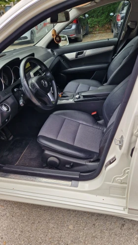 Mercedes-Benz C 220 Avantgarde - 8400 € / 16428.97 лв. - 73174906 5