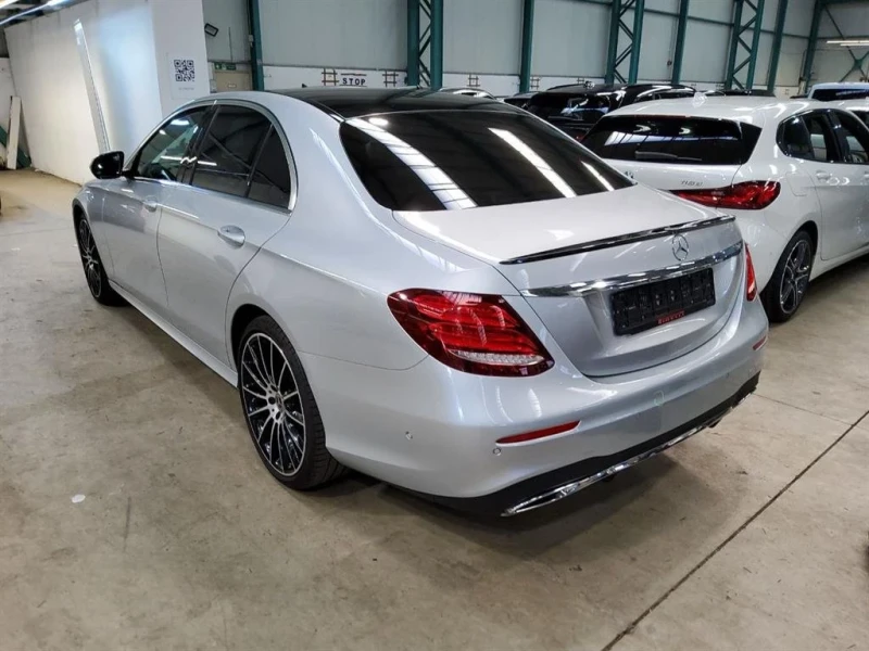 Mercedes-Benz E 400 AMG LINE 4-MATIC , снимка 4 - Автомобили и джипове - 47283926