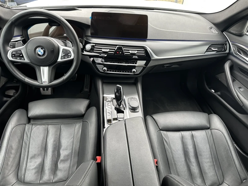 BMW 530 xDrive Sedan, снимка 7 - Автомобили и джипове - 47448641