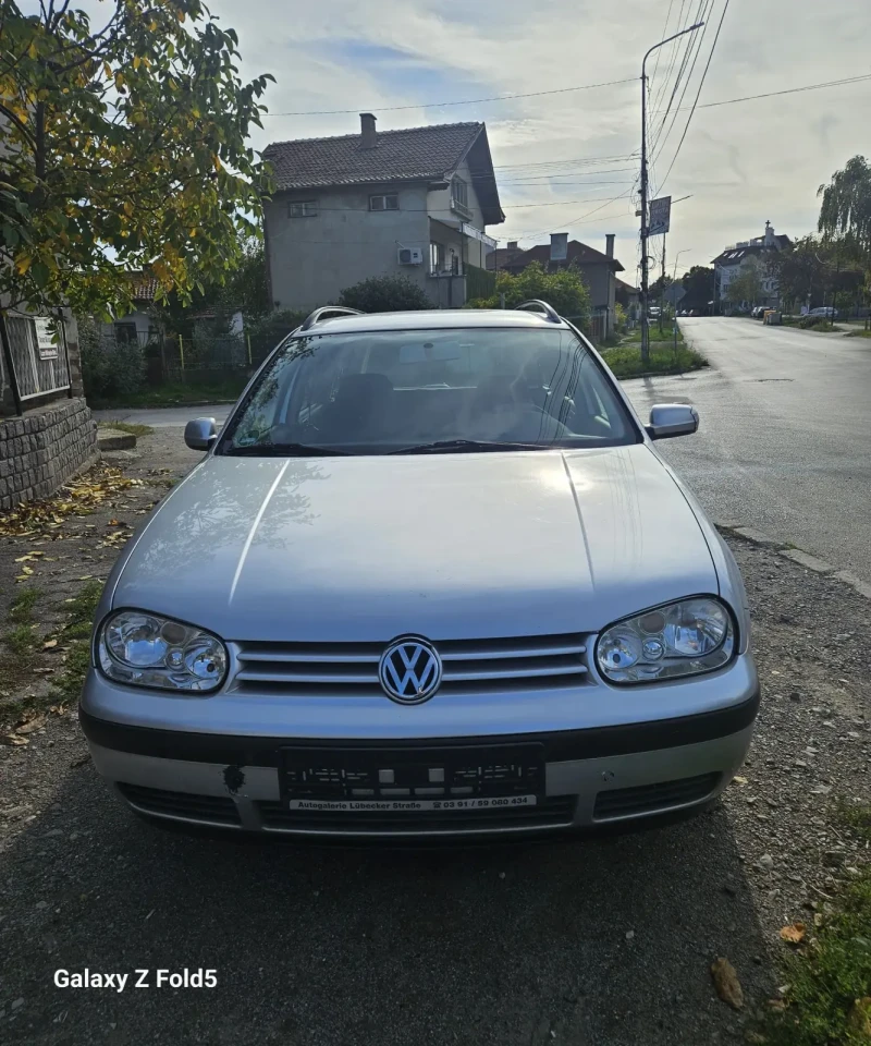 VW Golf, снимка 1 - Автомобили и джипове - 47636517