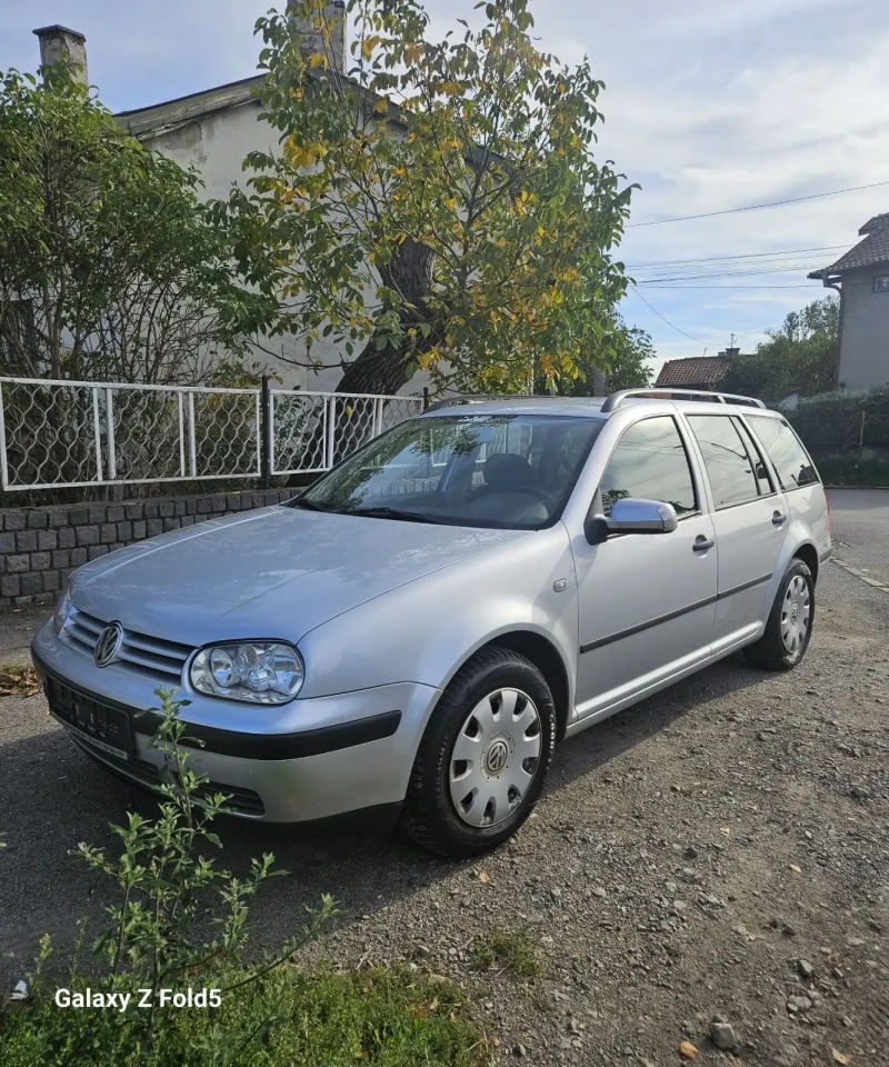 VW Golf, снимка 3 - Автомобили и джипове - 47636517