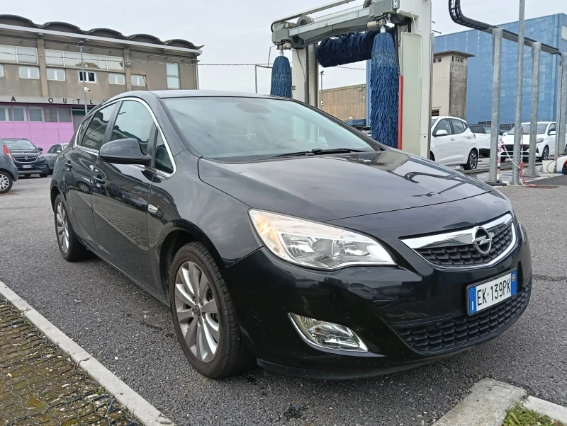 Opel Astra 1.4TURBO* COSMO* EURO5B, снимка 3 - Автомобили и джипове - 48448995