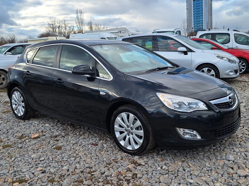 Opel Astra 1.4TURBO* COSMO* EURO5B, снимка 3 - Автомобили и джипове - 48448995