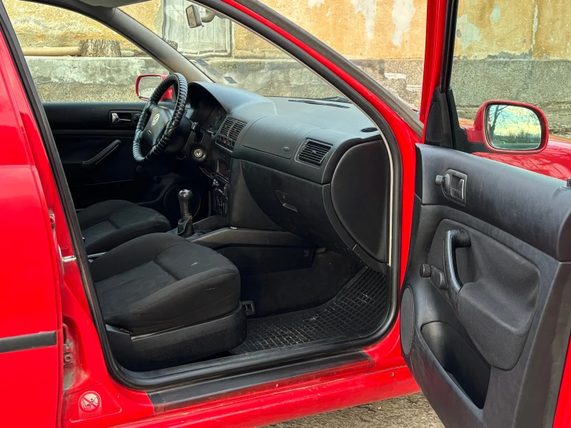 VW Golf 1.4, снимка 6 - Автомобили и джипове - 48643144