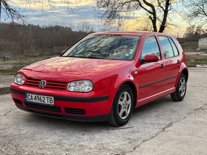 VW Golf 1.4, снимка 1 - Автомобили и джипове - 48643144