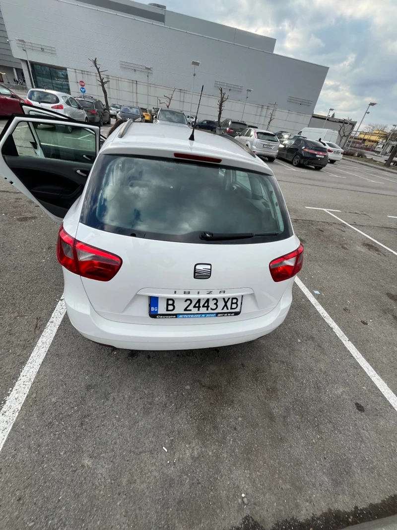 Seat Ibiza, снимка 16 - Автомобили и джипове - 49347606