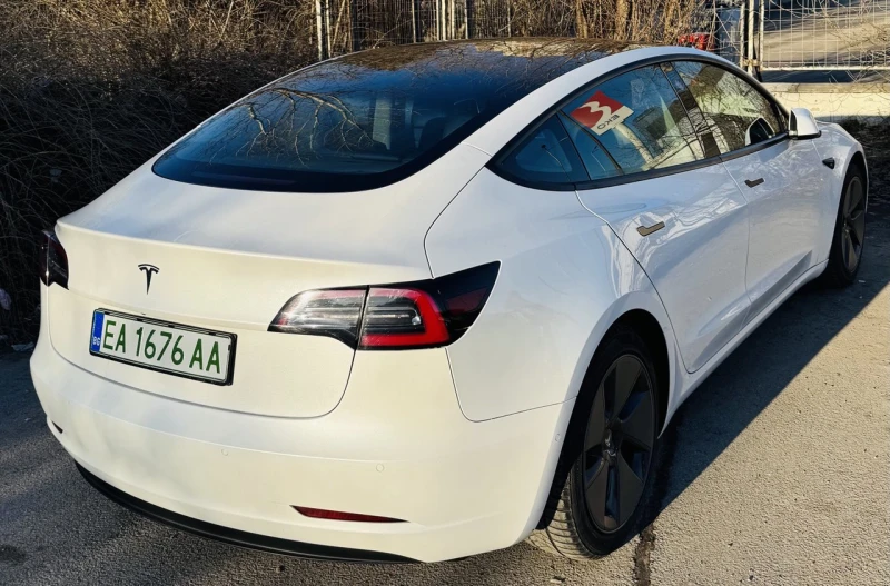 Tesla Model 3 SR+ , снимка 3 - Автомобили и джипове - 49386492