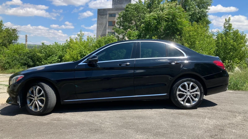 Mercedes-Benz C 300, снимка 2 - Автомобили и джипове - 52576932