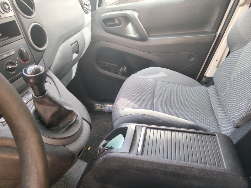Peugeot Partner 1.6 HDI, снимка 8 - Автомобили и джипове - 51499571