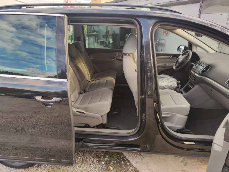 VW Sharan 2.0 TDI 7места , снимка 8 - Автомобили и джипове - 51968662