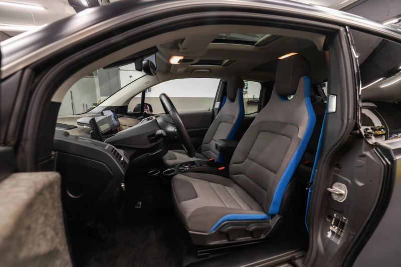 BMW i3 120Ah/42kW/H&K, снимка 8 - Автомобили и джипове - 52494761