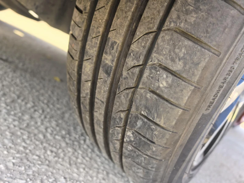 Renault Captur 1.5dci, снимка 8 - Автомобили и джипове - 52540286