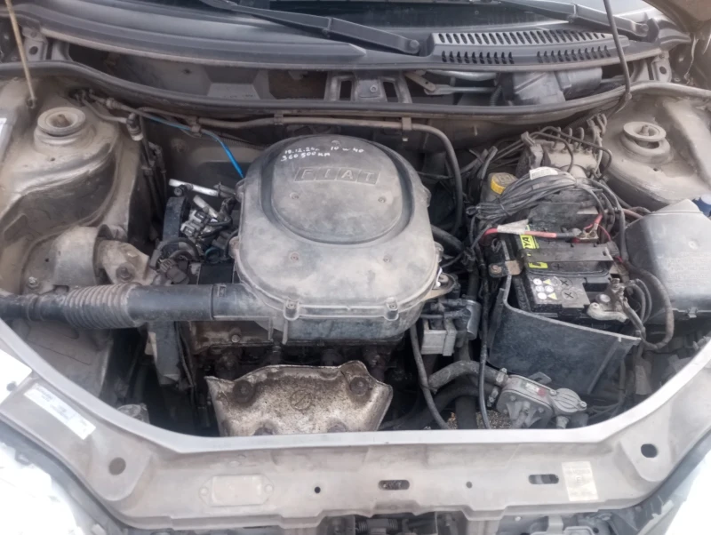 Fiat Punto 1.2 FACELIFT 60кс, снимка 13 - Автомобили и джипове - 52726514