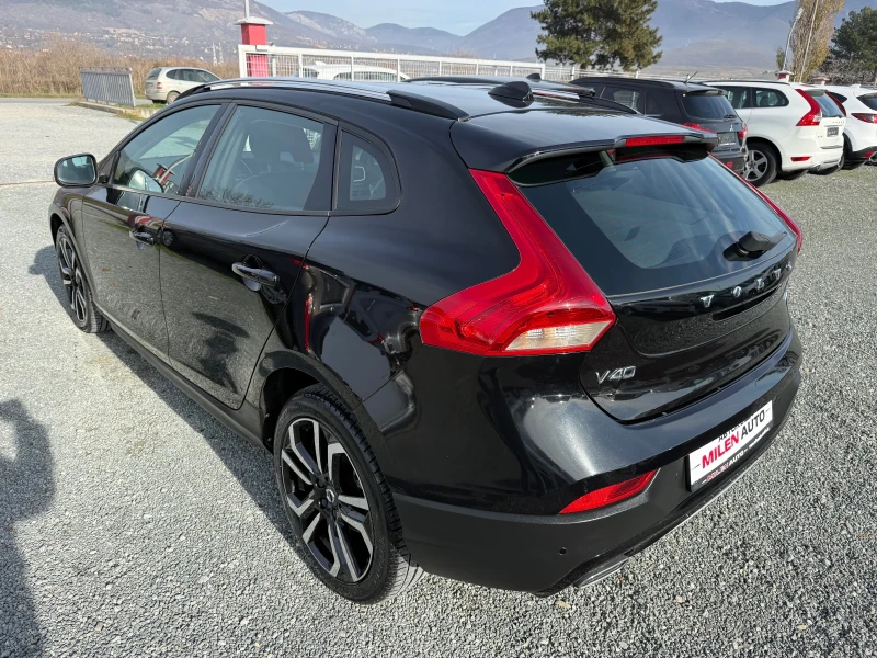 Volvo V40 (KATO НОВА), снимка 8 - Автомобили и джипове - 52844543