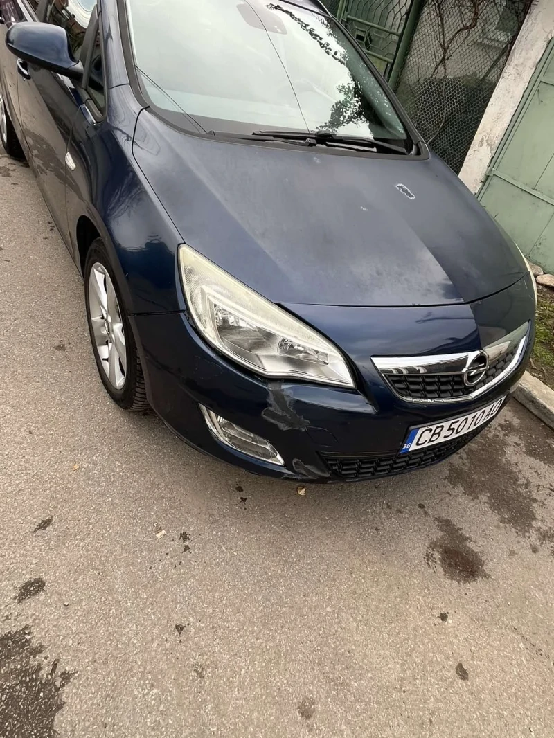 Opel Astra 1.7  CDTI , снимка 3 - Автомобили и джипове - 52919168
