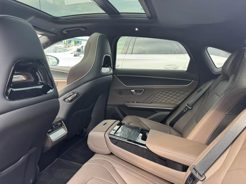 BYD HAN, снимка 13 - Автомобили и джипове - 53159130