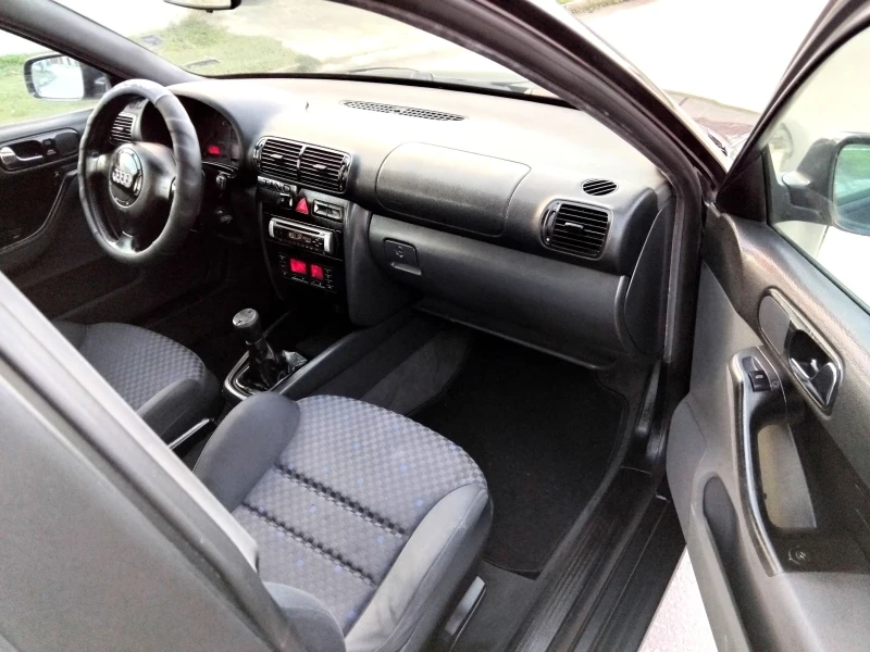 Audi A3 1.9TDI.110k + КЛИМА , снимка 14 - Автомобили и джипове - 53212435