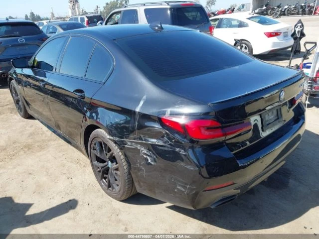 BMW 530E * eDrive* КОЖА* ПОДГРЕВ* ОБДУХВАНЕ* ШИБИДАХ* FULL*, снимка 3 - Автомобили и джипове - 54555185