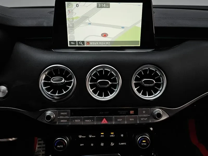 Kia Stinger 3.3 Turbo Awd Gt, снимка 15 - Автомобили и джипове - 55898873