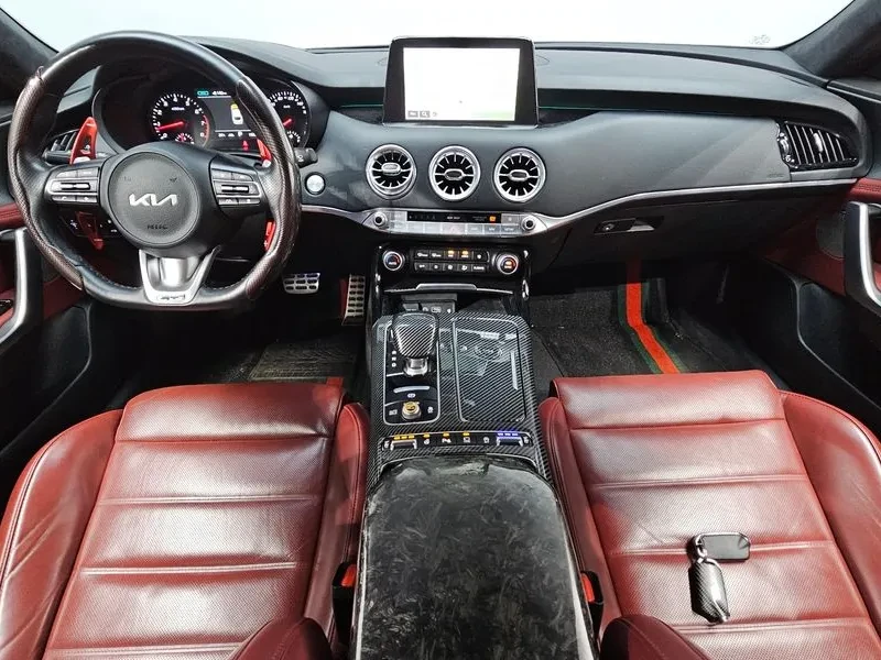 Kia Stinger 3.3 Turbo Awd Gt, снимка 7 - Автомобили и джипове - 55898873