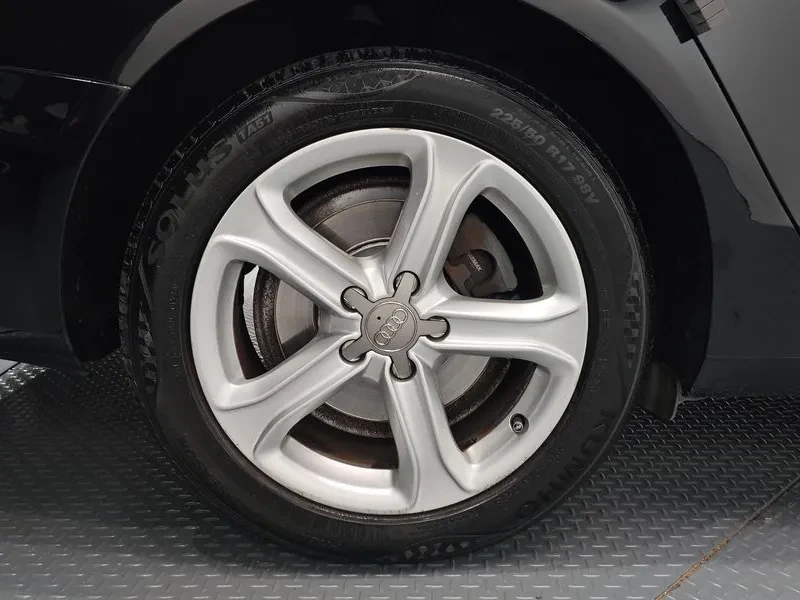 Audi A4 35TDI QUATTRO, снимка 5 - Автомобили и джипове - 56327150