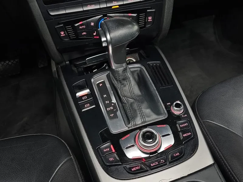 Audi A4 35TDI QUATTRO, снимка 9 - Автомобили и джипове - 56327150