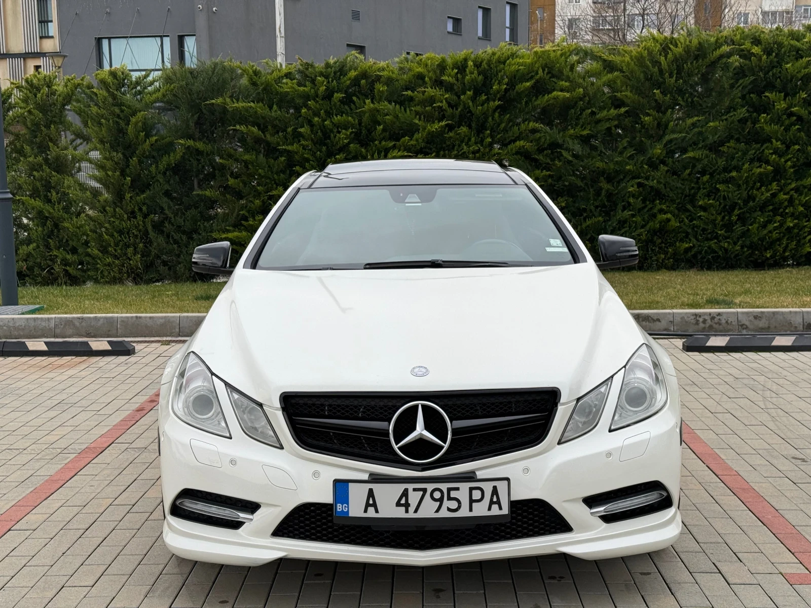 Mercedes-Benz E 350, снимка 1