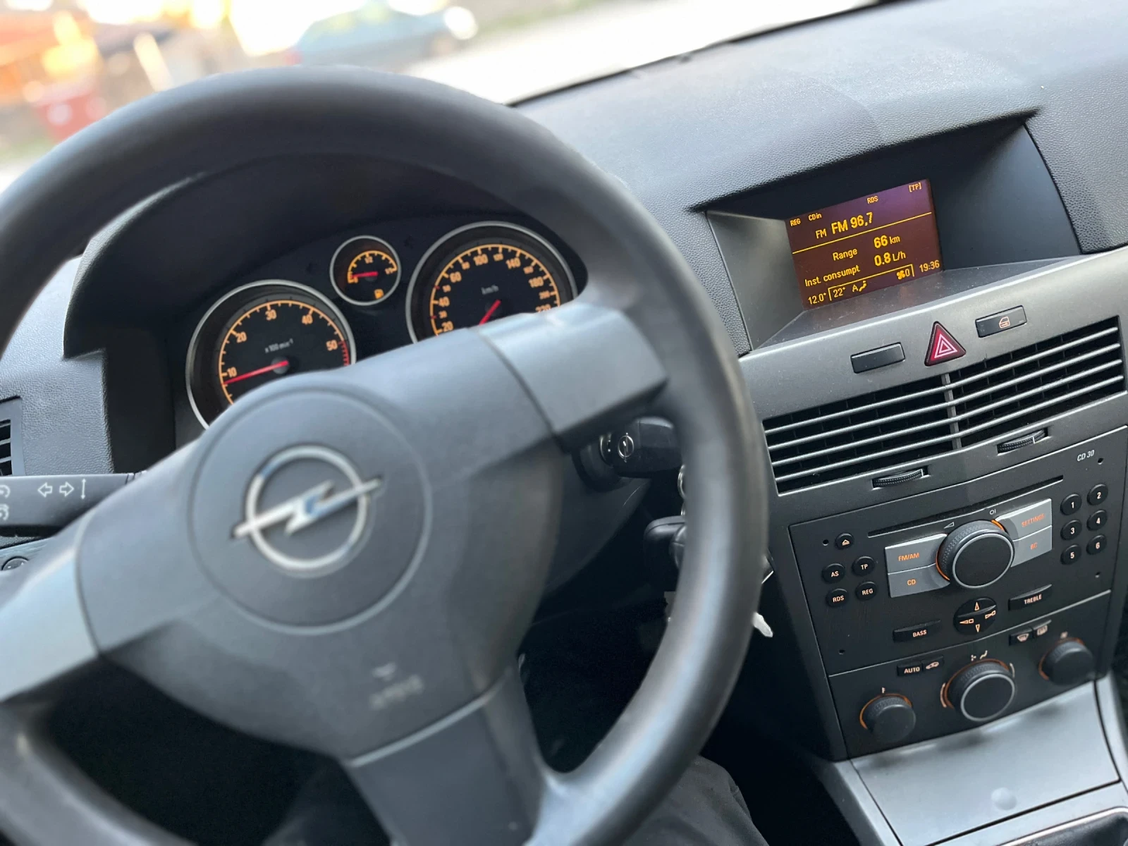 Opel Astra 1.7DTL 80  - изображение 7