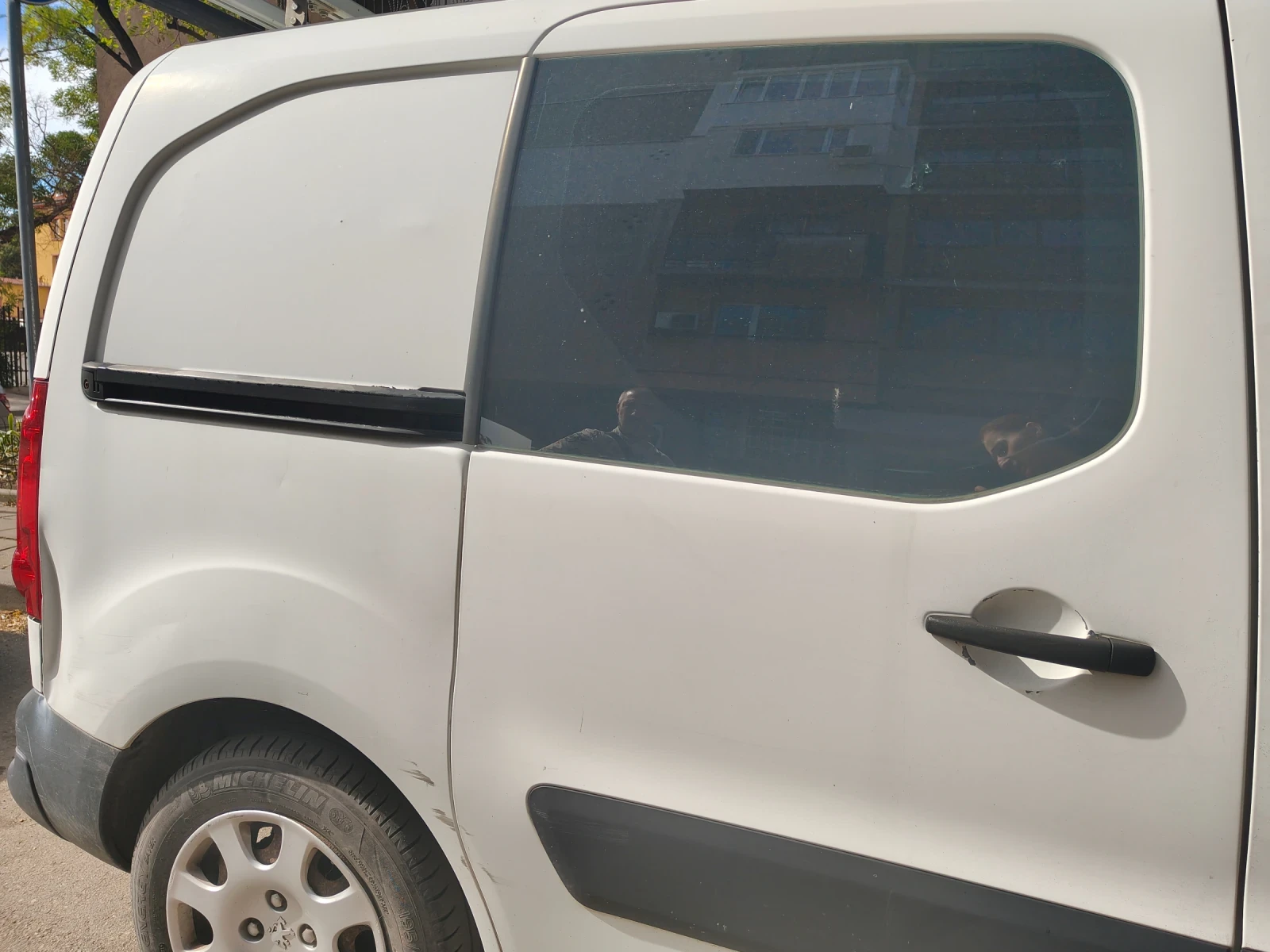 Peugeot Partner 1.6 HDI | Mobile.bg   12