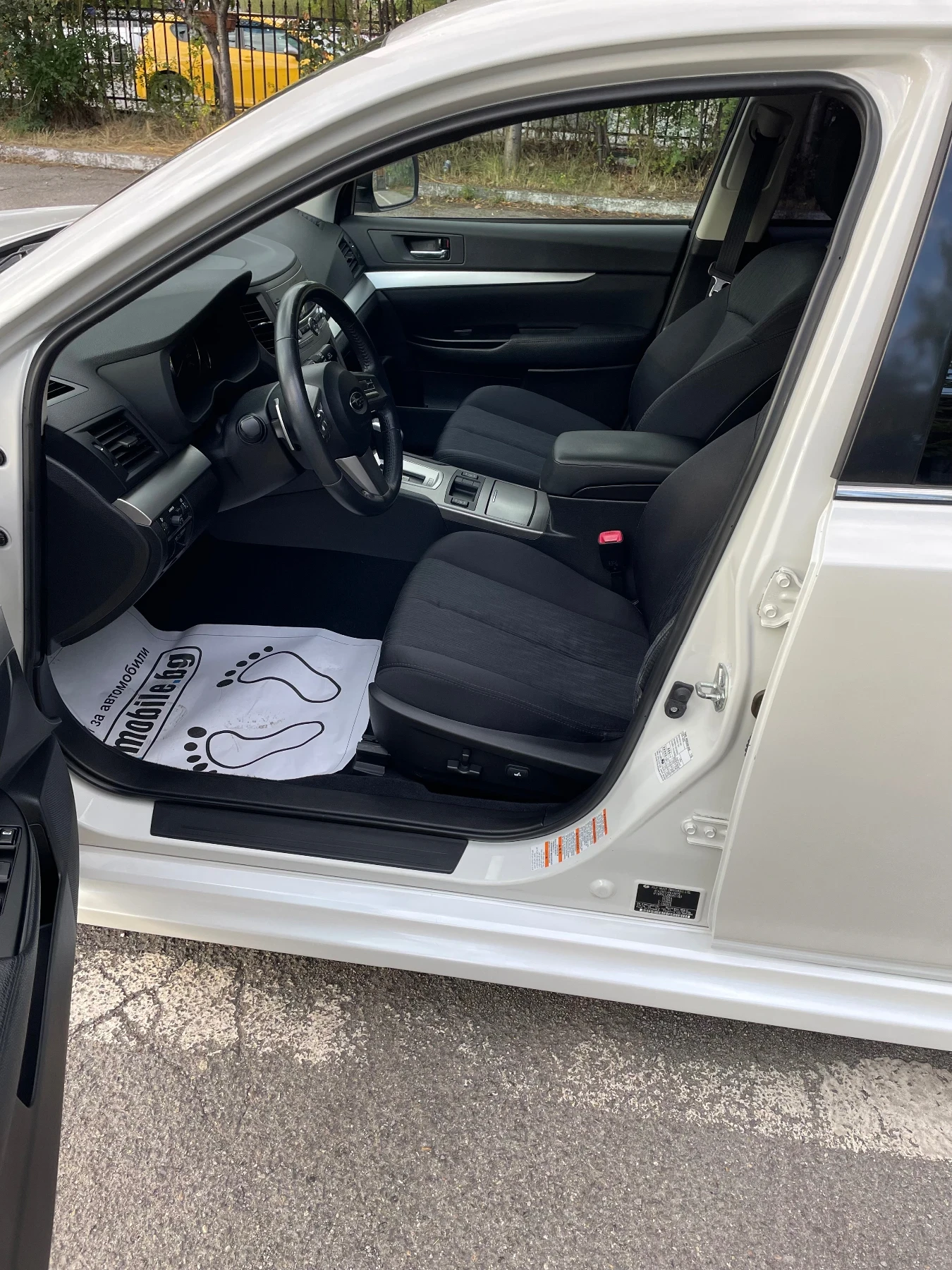 Subaru Legacy 2.0 Swiss Перфектна - изображение 9