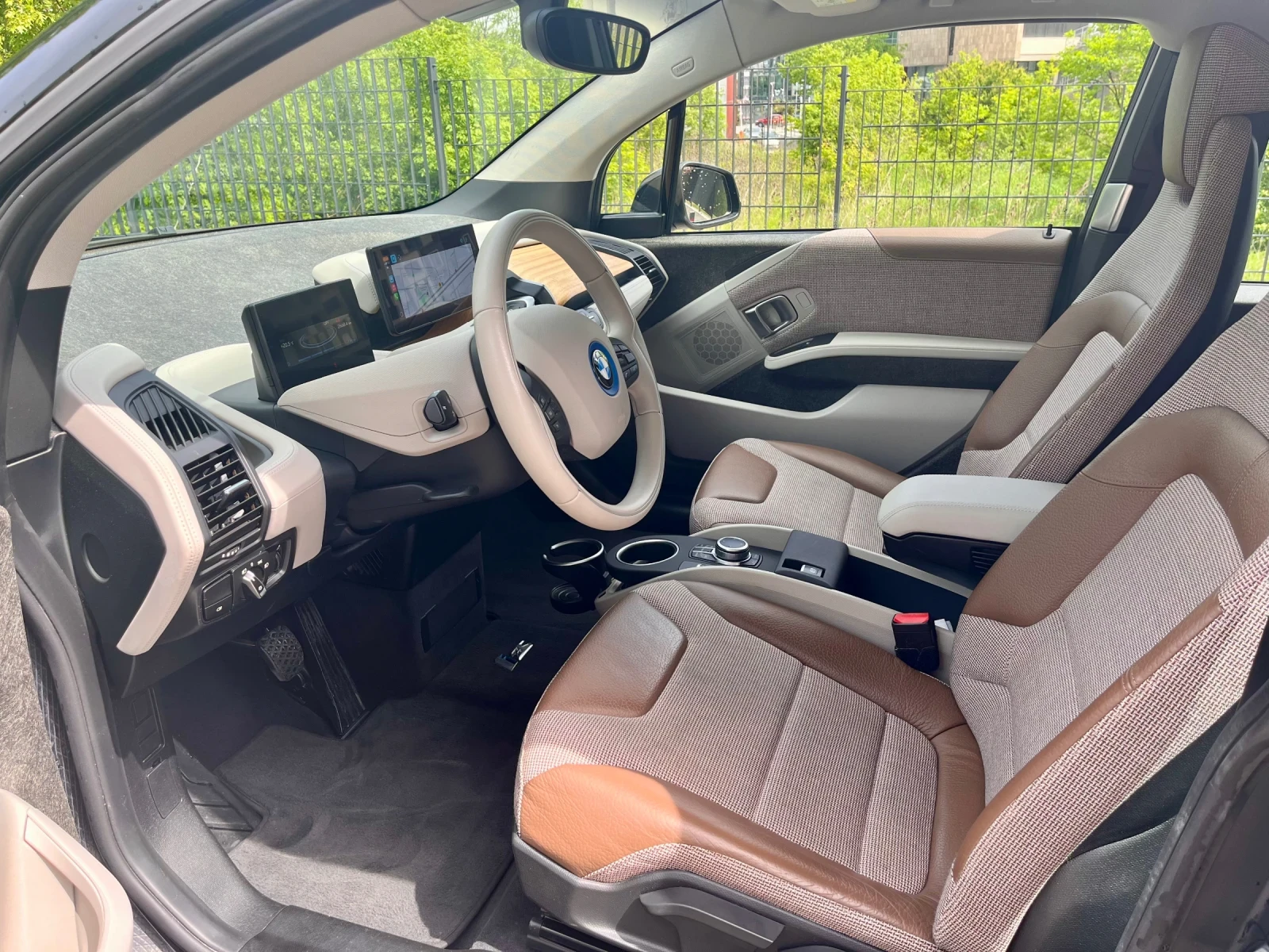 BMW i3 S 120AH, CarPlay, NaviPro, Camera, Lodge - изображение 8