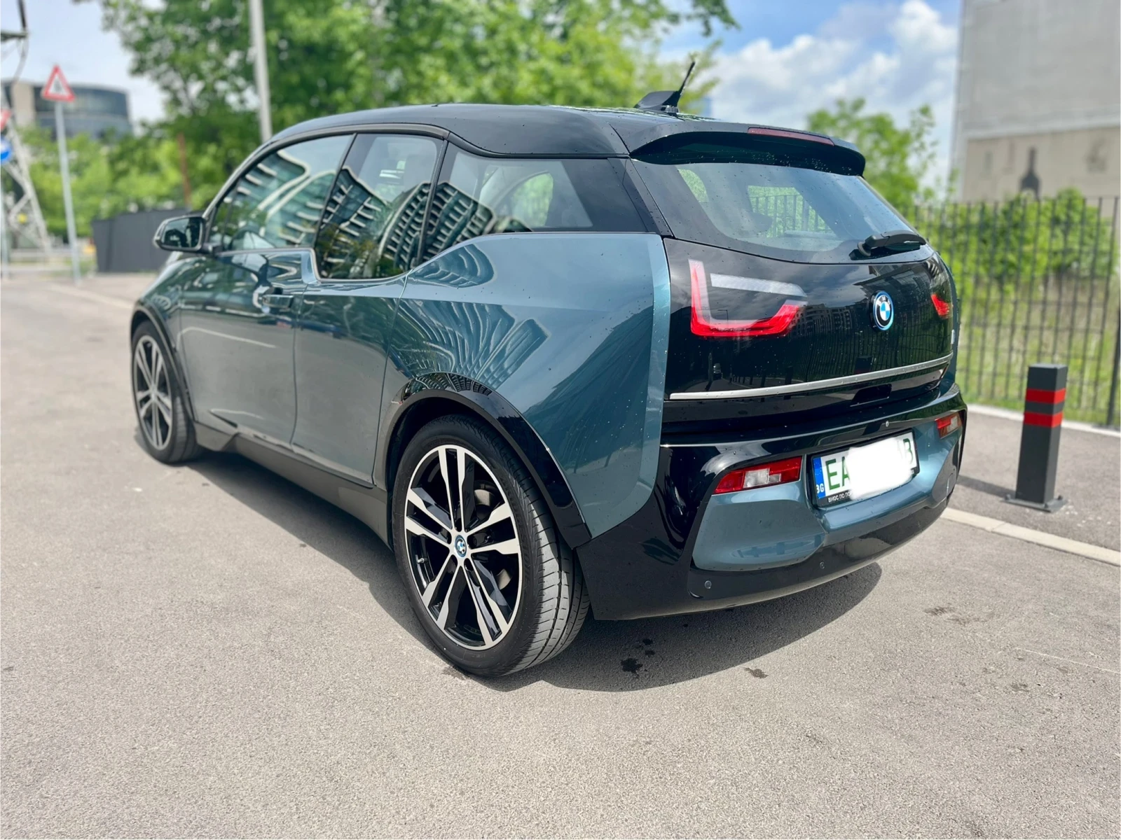 BMW i3 S 120AH, CarPlay, NaviPro, Camera, Lodge - изображение 4