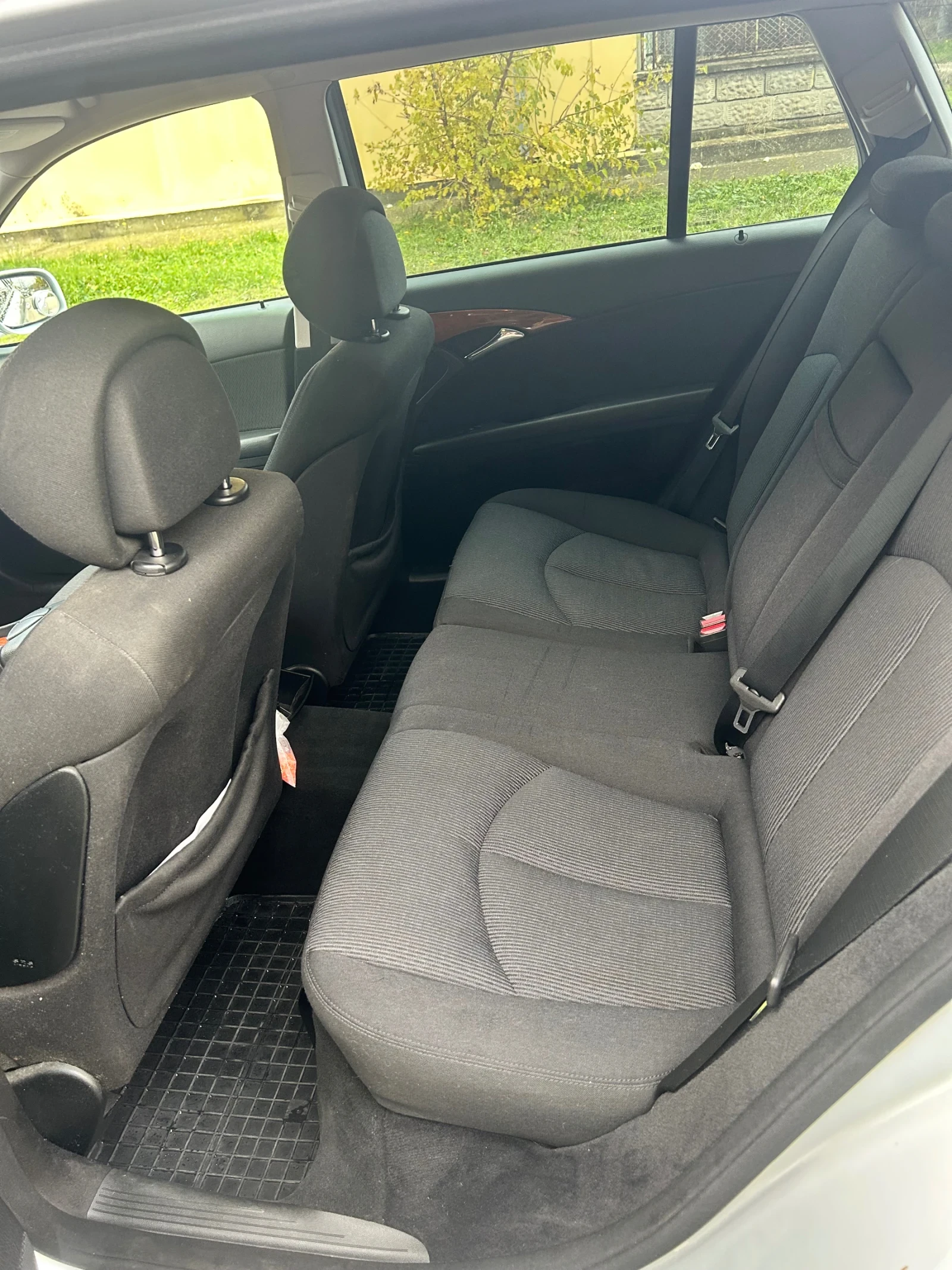 Mercedes-Benz E 220 | Mobile.bg   6