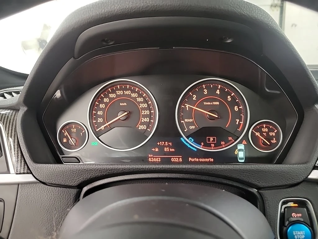 BMW 330 * 330I XDRIVE * CARFAX * БЕЗ ПЪРВОНАЧАЛНА ВНОСКА - изображение 10