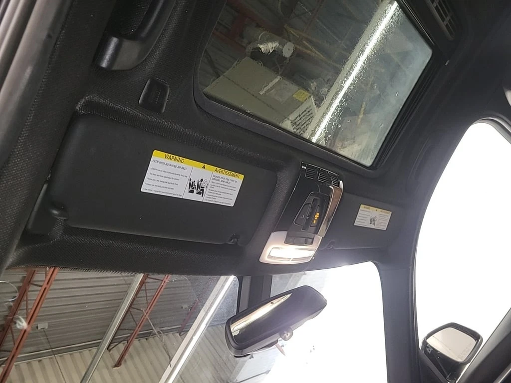 BMW 330 * 330I XDRIVE * CARFAX *    | Mobile.bg   13