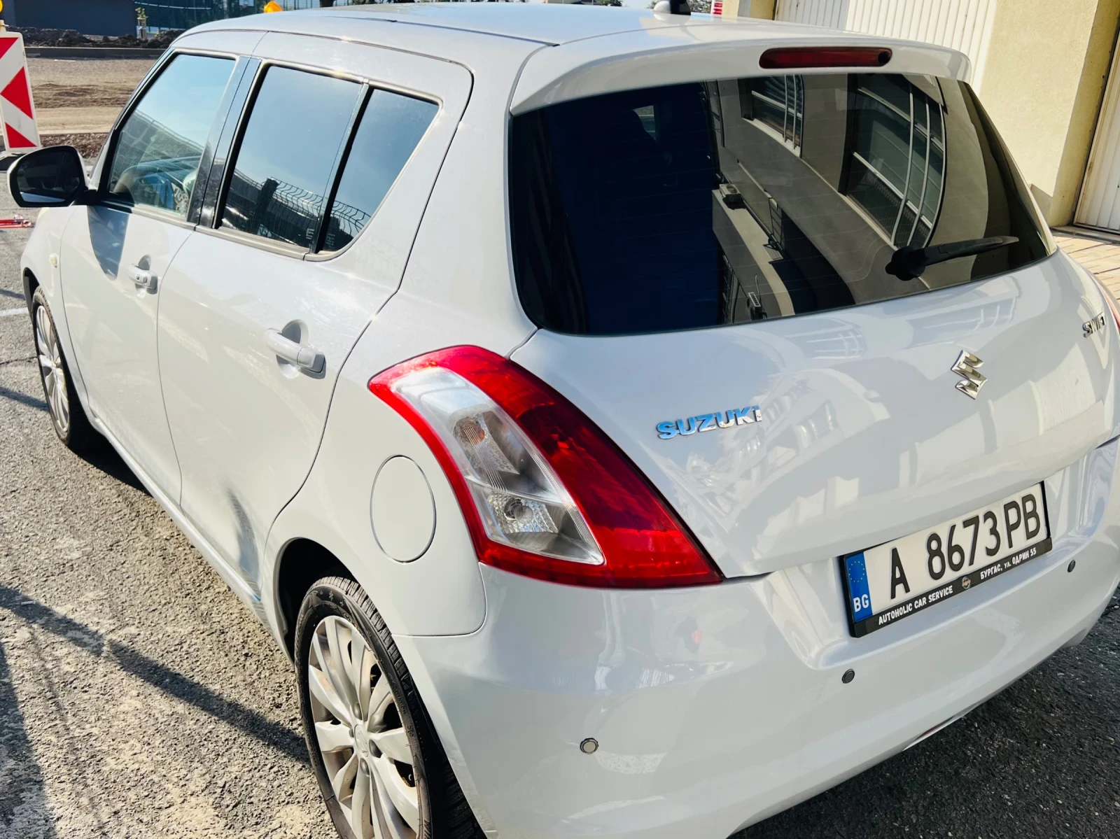 Suzuki Swift 1.2i   | Mobile.bg   1