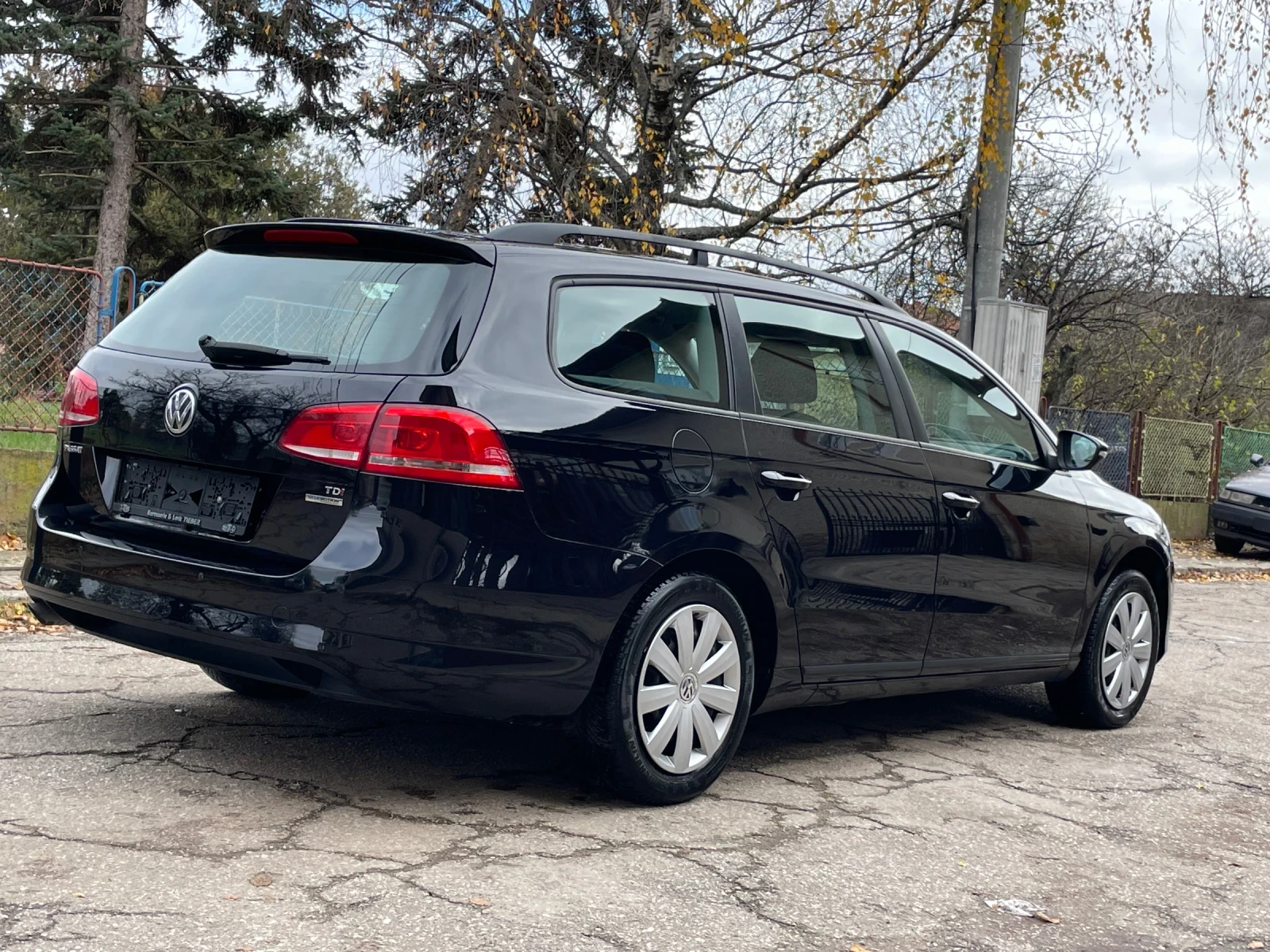 VW Passat 1.6TDI* 105кс - изображение 4