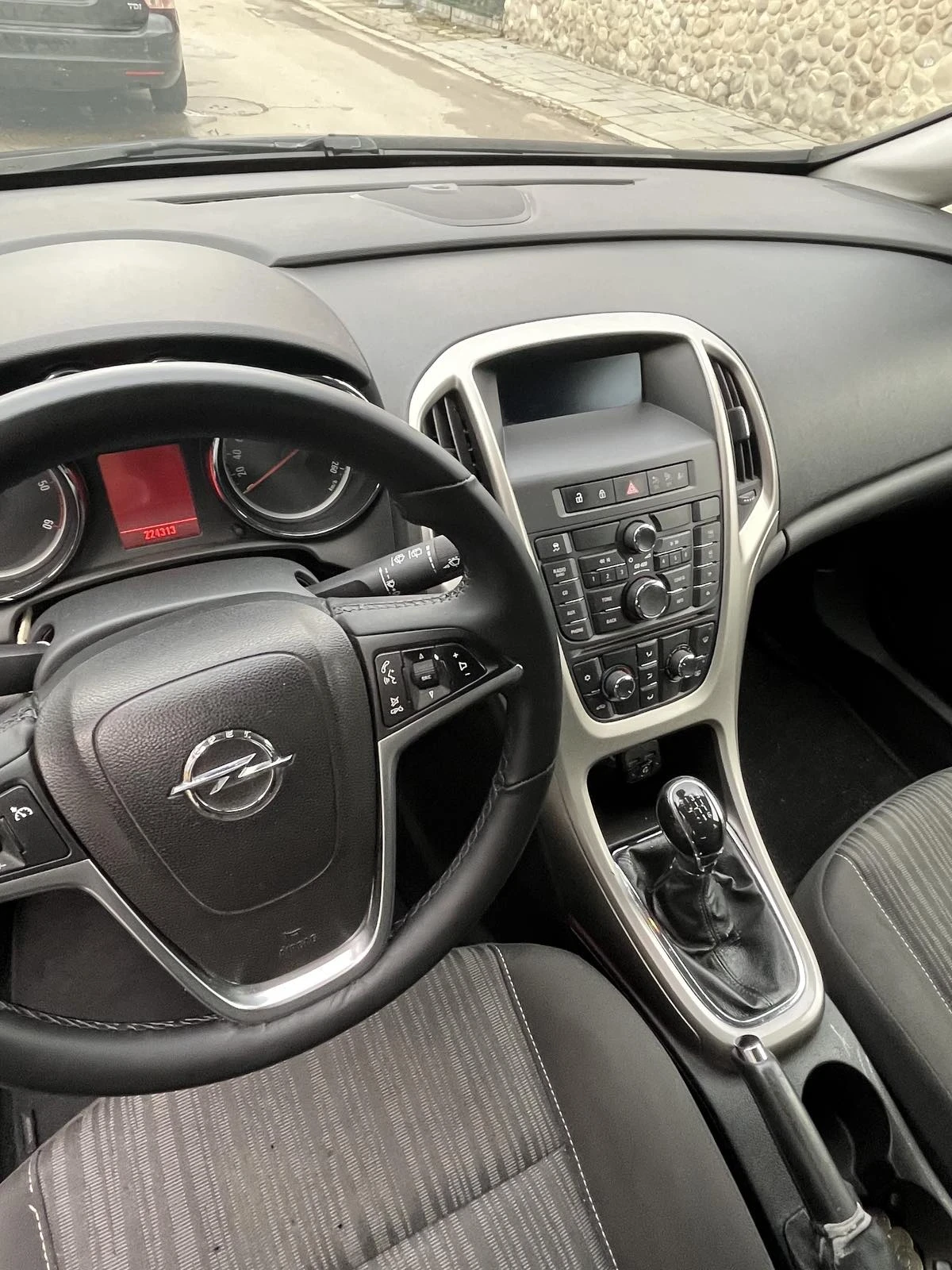 Opel Astra 1.7  CDTI  - изображение 5