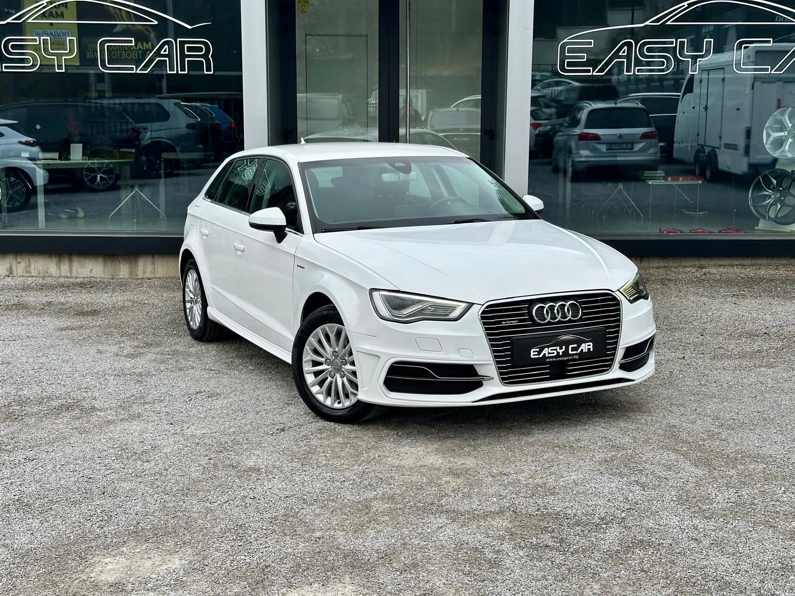 Audi A3 E-Tron, снимка 2 - Автомобили и джипове - 53959900