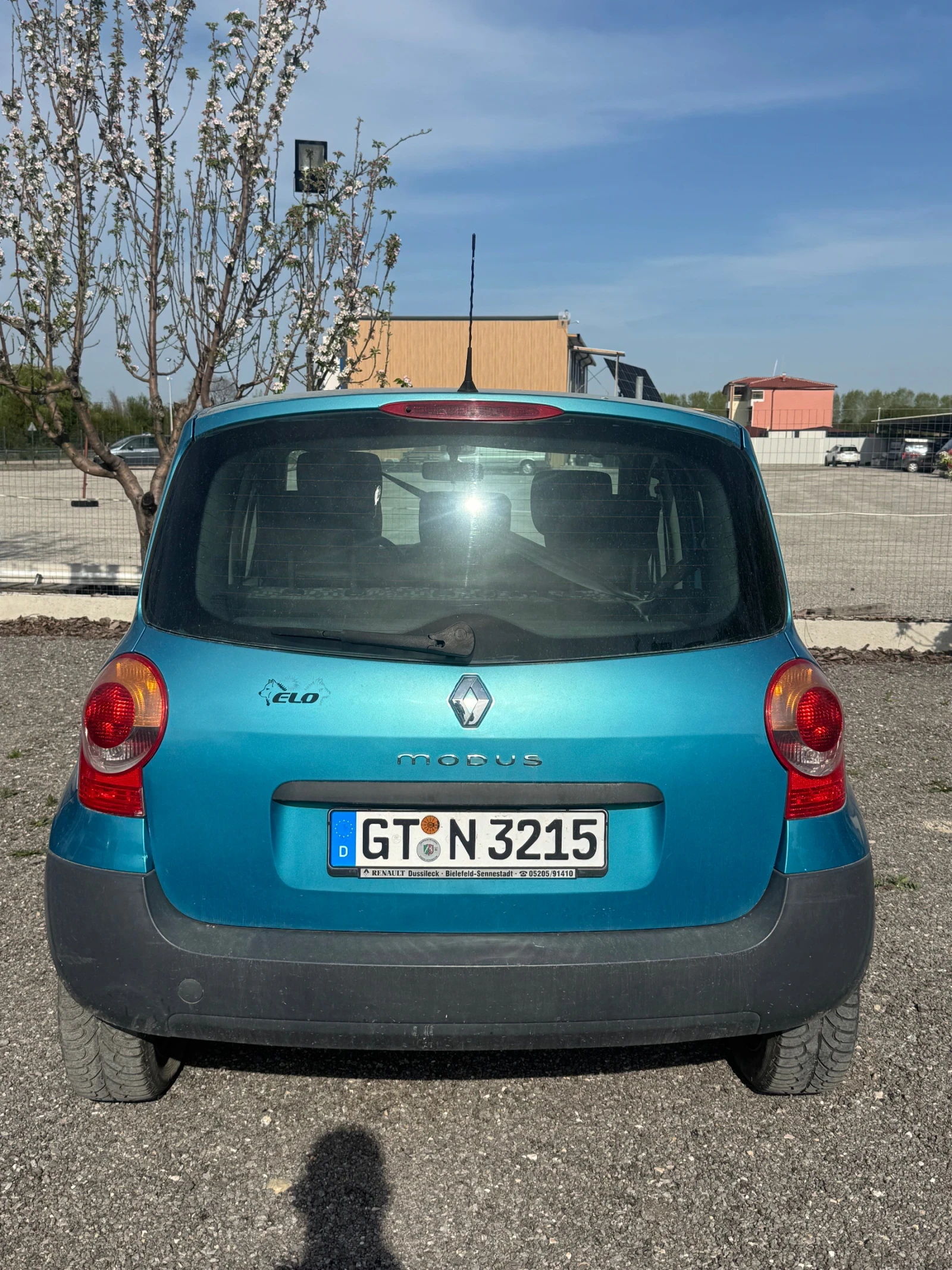 Renault Modus 1.5 бензин, снимка 5 - Автомобили и джипове - 54230653