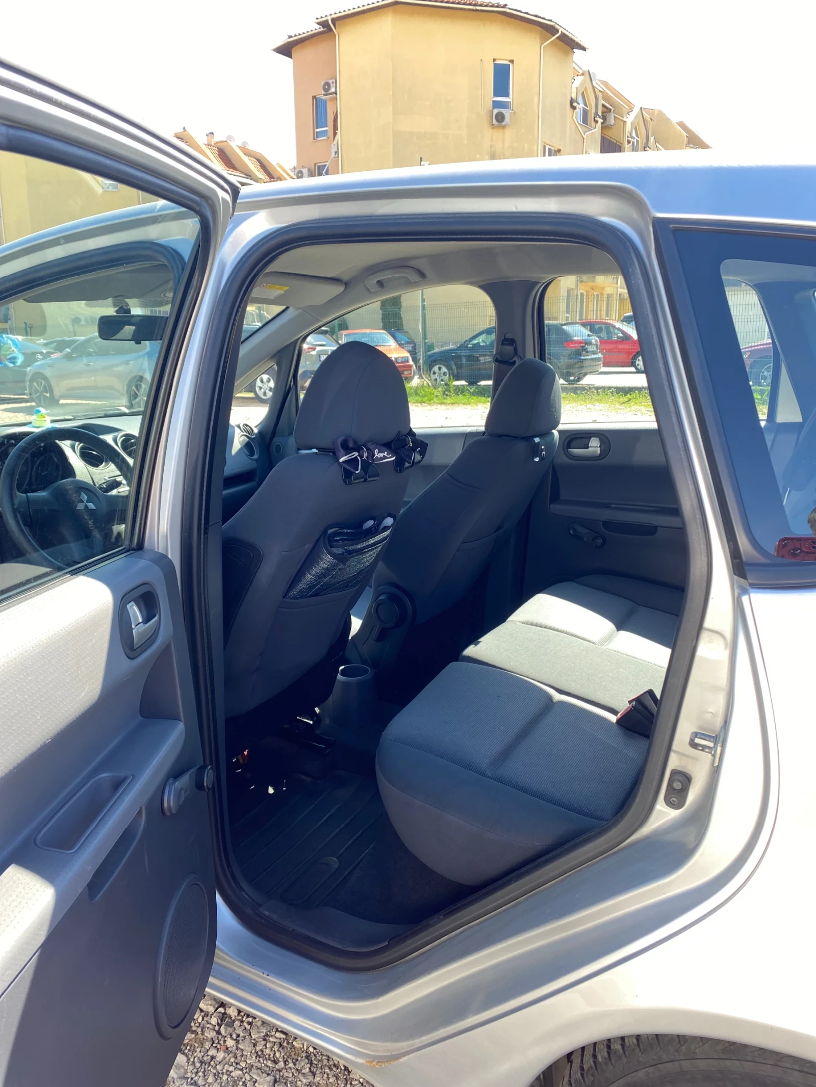 Mitsubishi Colt, снимка 7 - Автомобили и джипове - 54246329