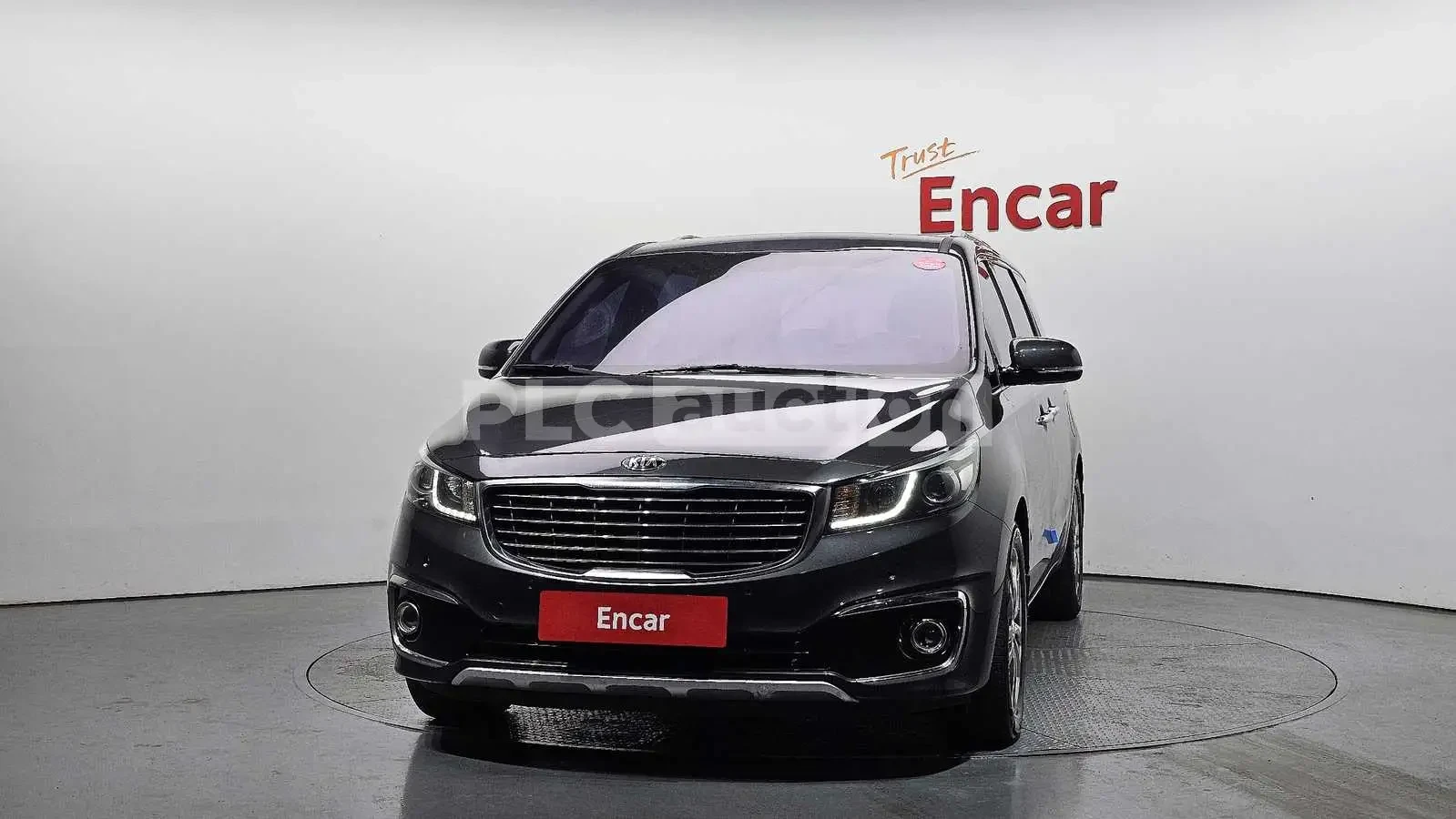 Kia Carnival, снимка 3 - Автомобили и джипове - 55031304