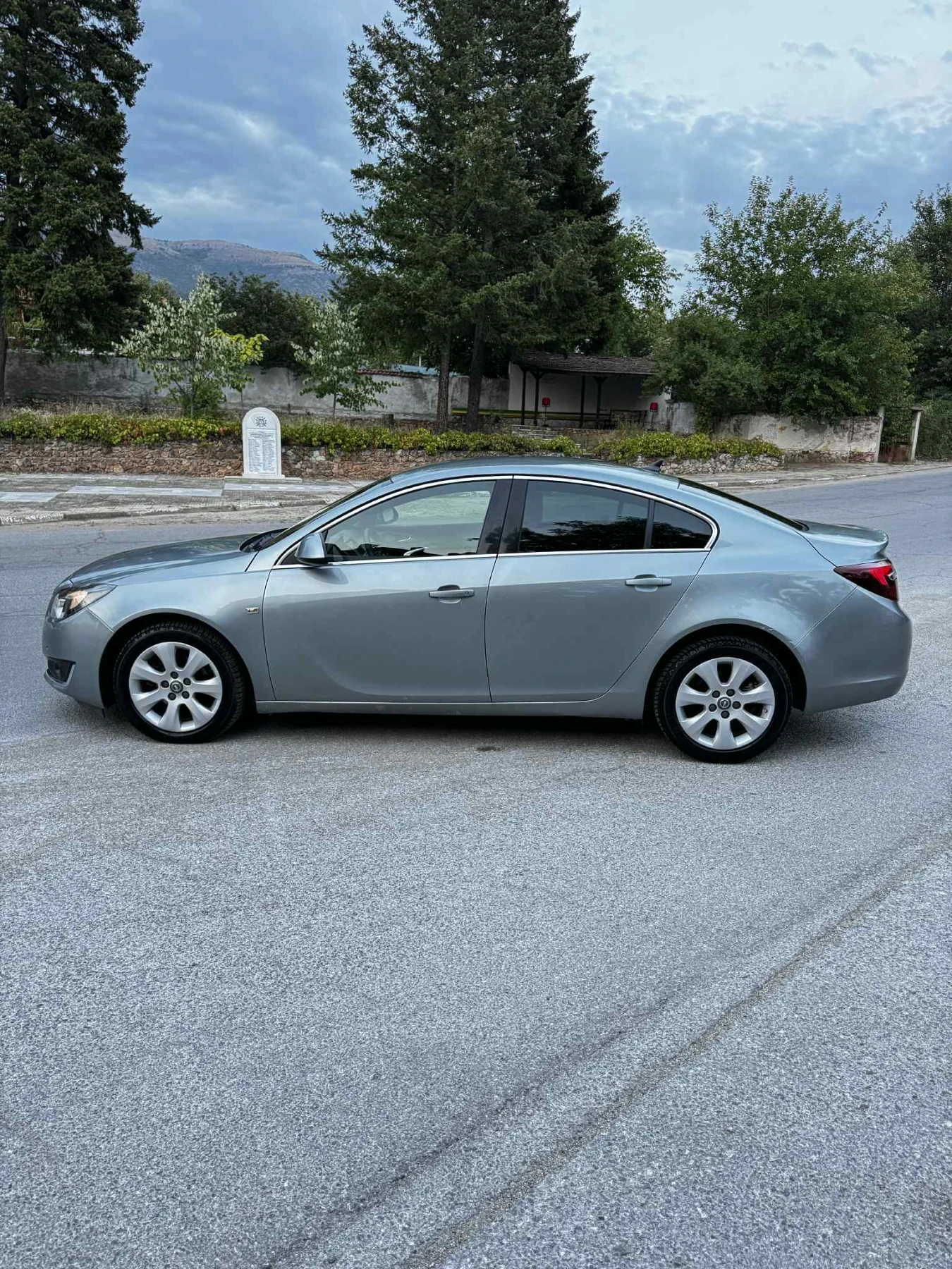 Opel Insignia, снимка 7 - Автомобили и джипове - 55072250