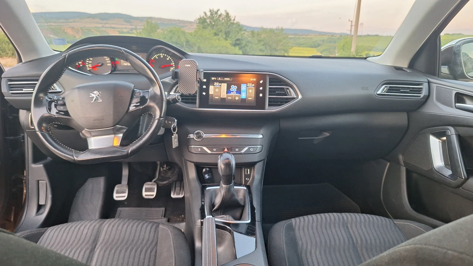 Peugeot 308, снимка 9 - Автомобили и джипове - 55344628
