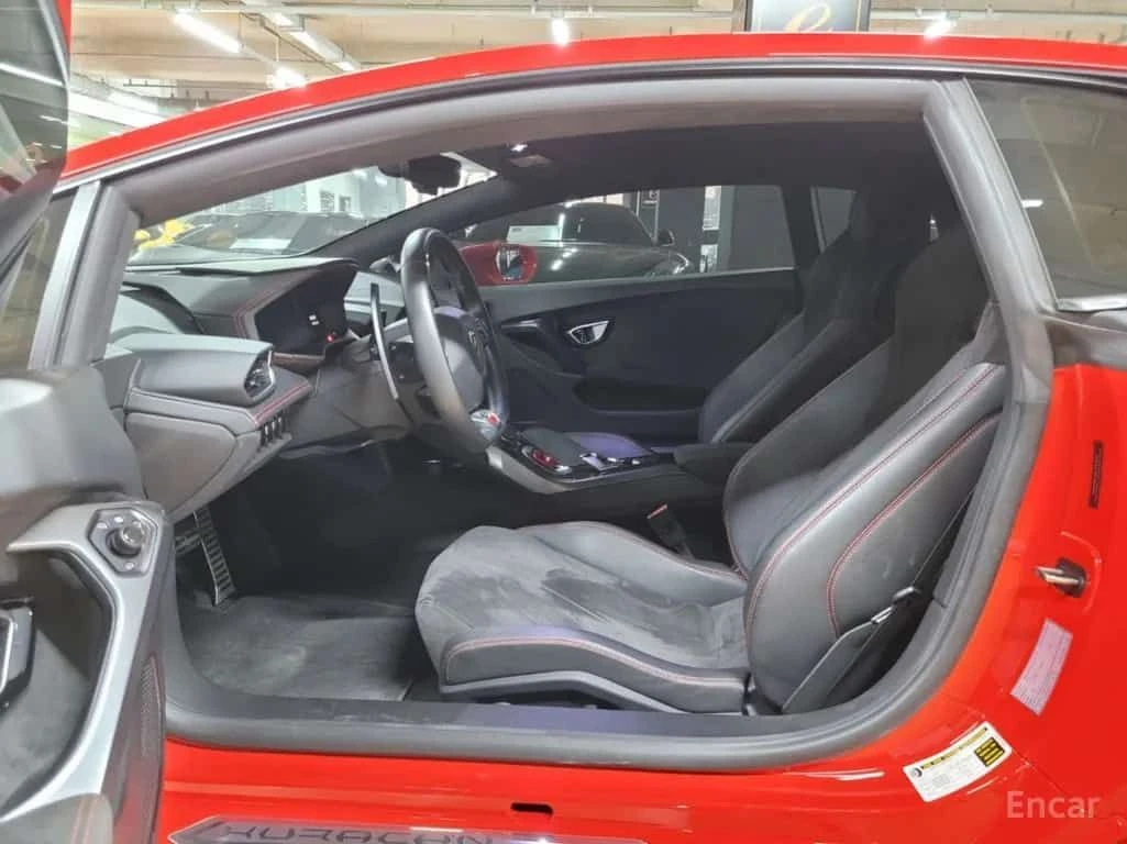 Lamborghini Huracan LP580 2  CARFAX, снимка 7 - Автомобили и джипове - 55405216