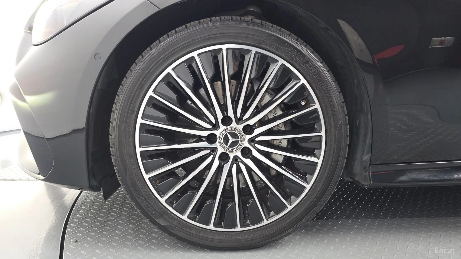 Mercedes-Benz CLE 200 AMG-LINE* DISTRONIC* 360* КАМЕРА* ОБДУХВАНЕ* , снимка 16 - Автомобили и джипове - 55640464