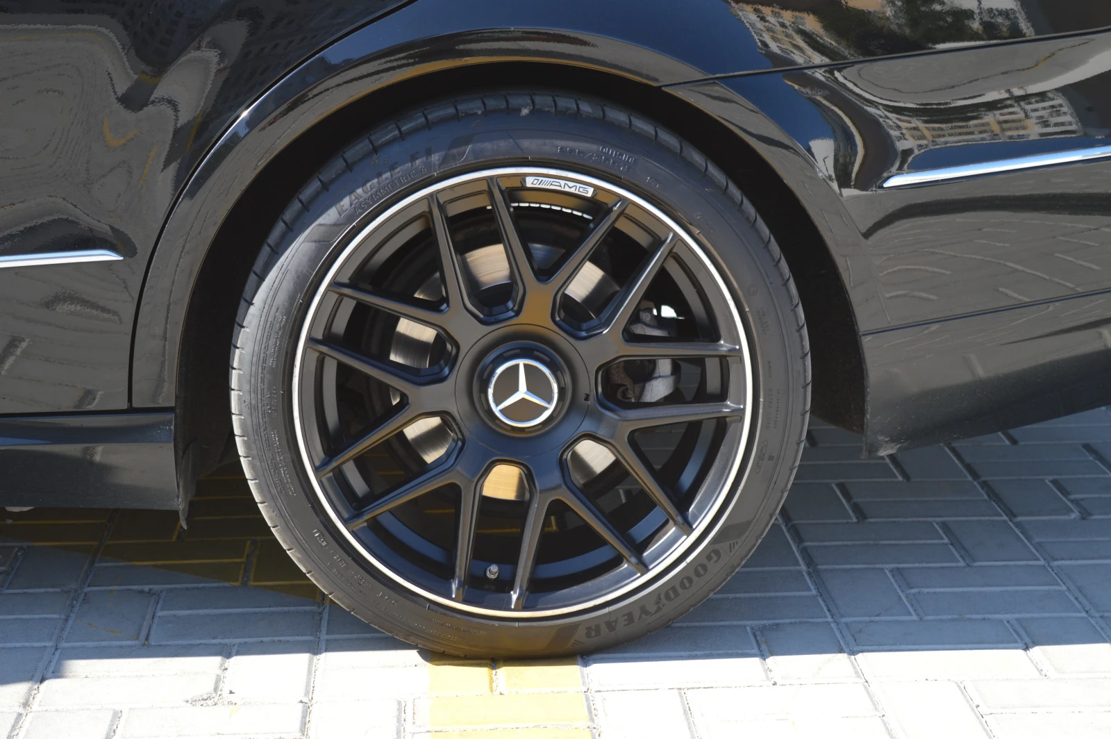 Mercedes-Benz E 350, снимка 11 - Автомобили и джипове - 55849778
