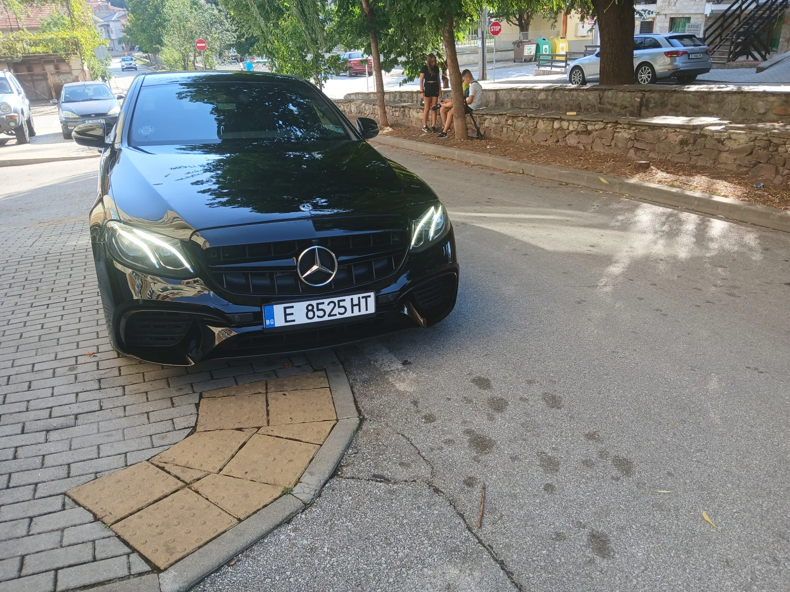 Mercedes-Benz E 220