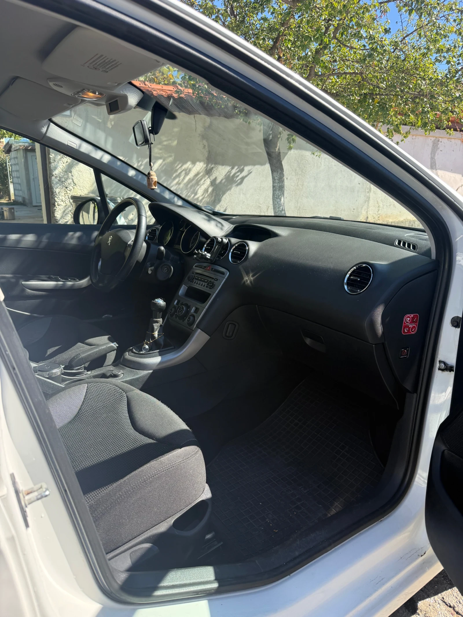 Peugeot 308, снимка 14 - Автомобили и джипове - 56347428