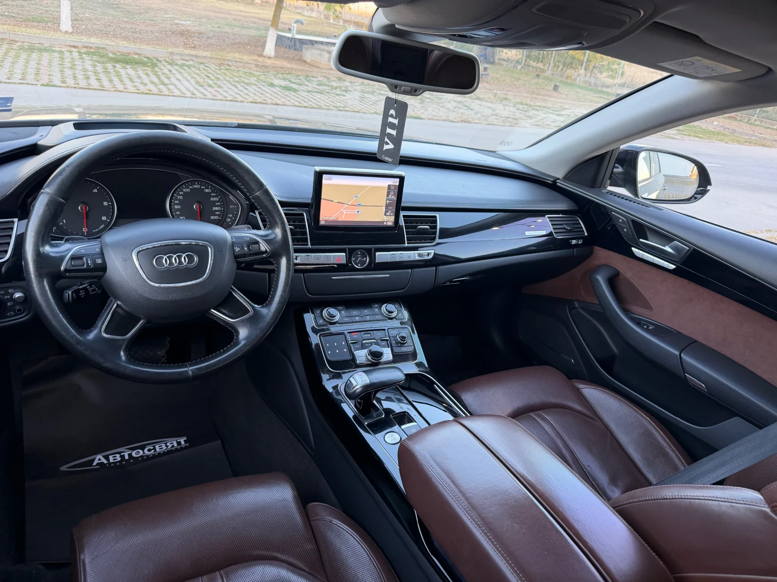 Audi A8 3.0TDI/MATRIX/LONG/3xTV/FULL//БАРТЕР/ЛИЗИНГ!, снимка 7 - Автомобили и джипове - 56348934